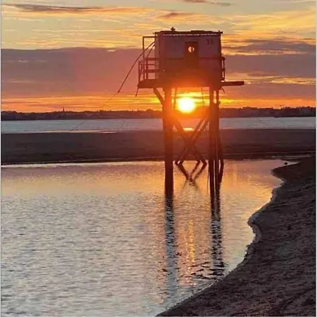 2/3 Pers, Centre Avec Parking. Сен-Бревен-ле-Пен