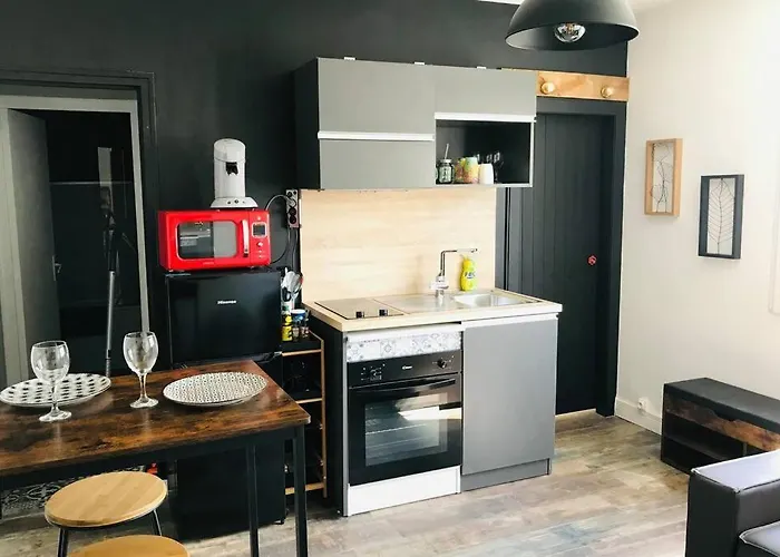 2/3 Pers, Centre Avec Parking. Apartman *